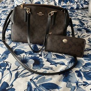 Coach Purse & Wallet